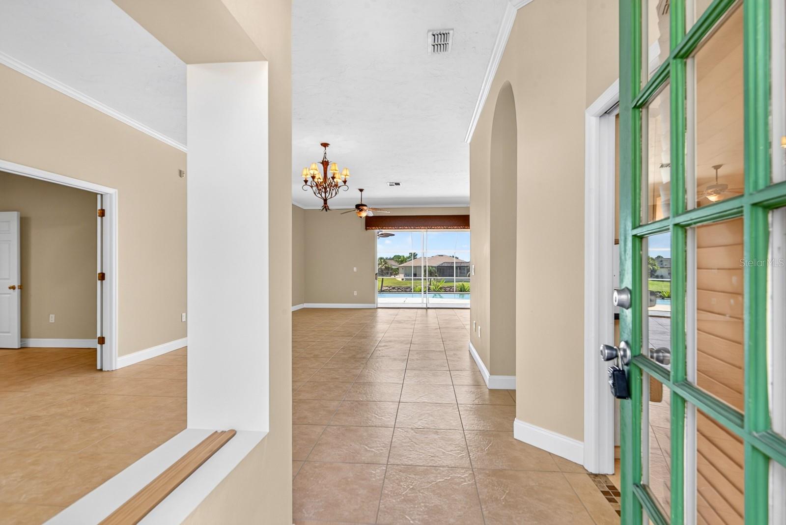 5410 61st St E, Bradenton, FL 34203