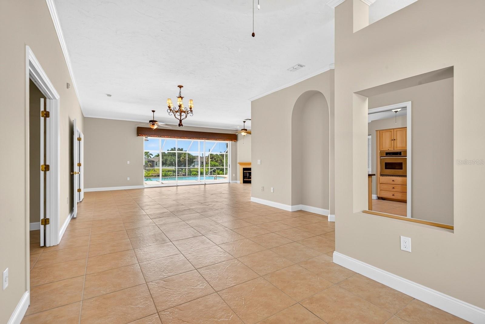 5410 61st St E, Bradenton, FL 34203