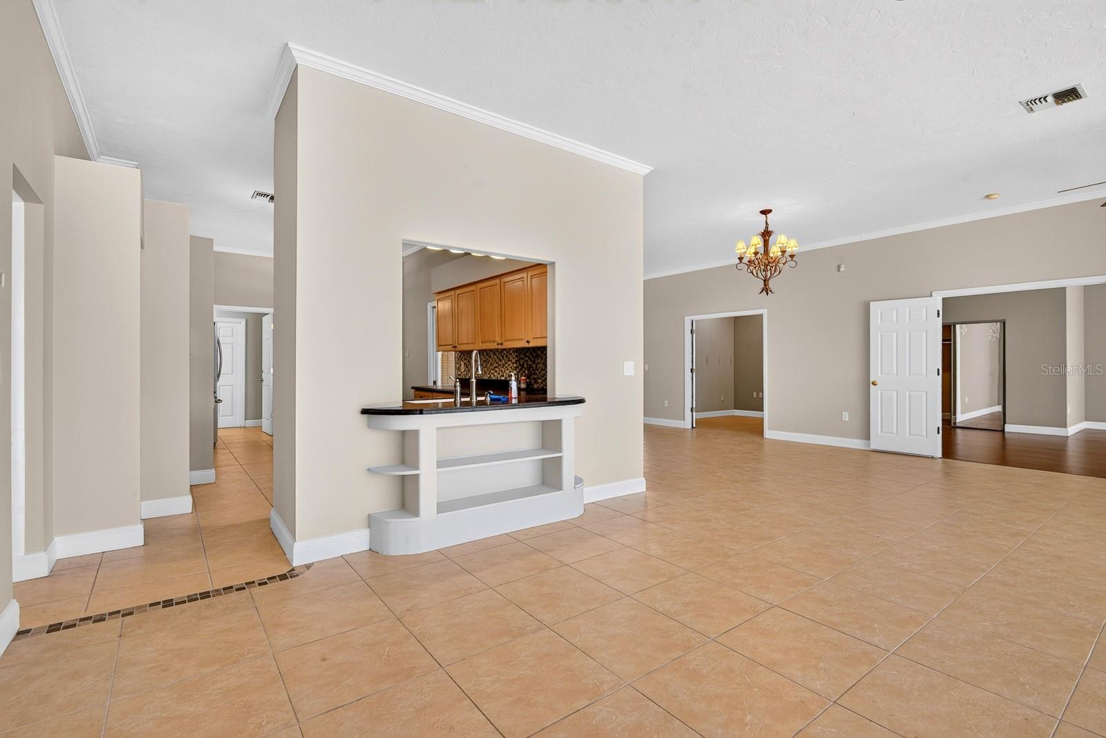 5410 61st St E, Bradenton, FL 34203