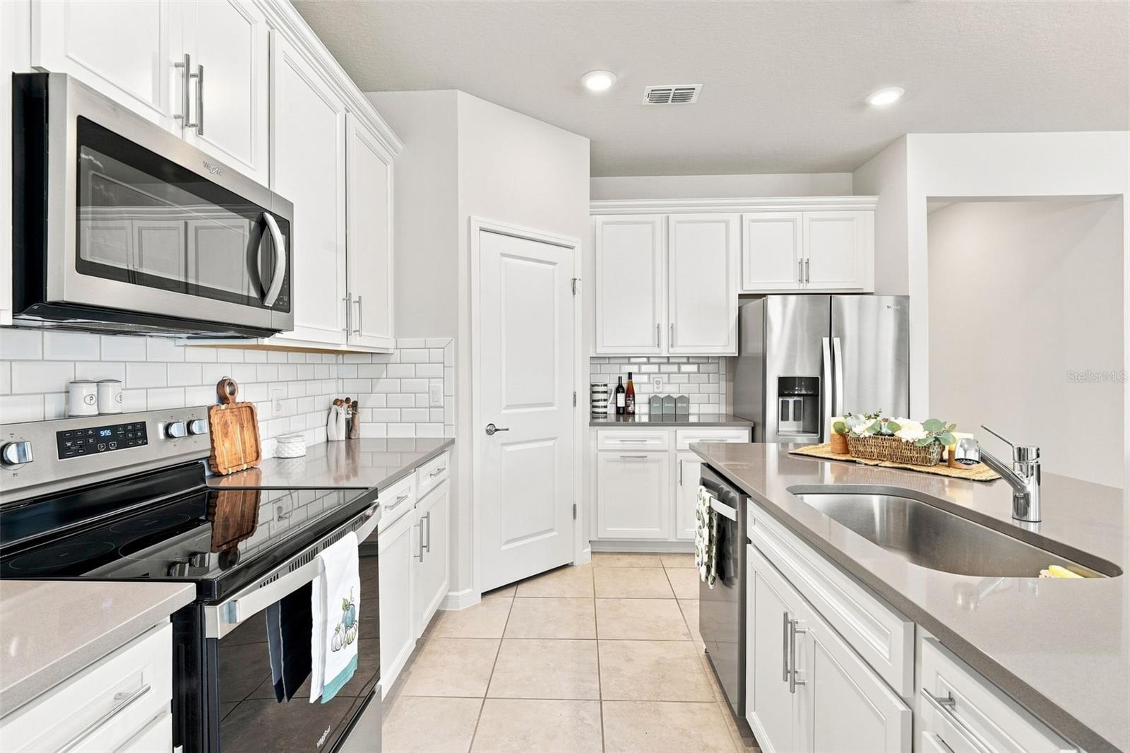 3545 Treetop, Deland, FL 32724