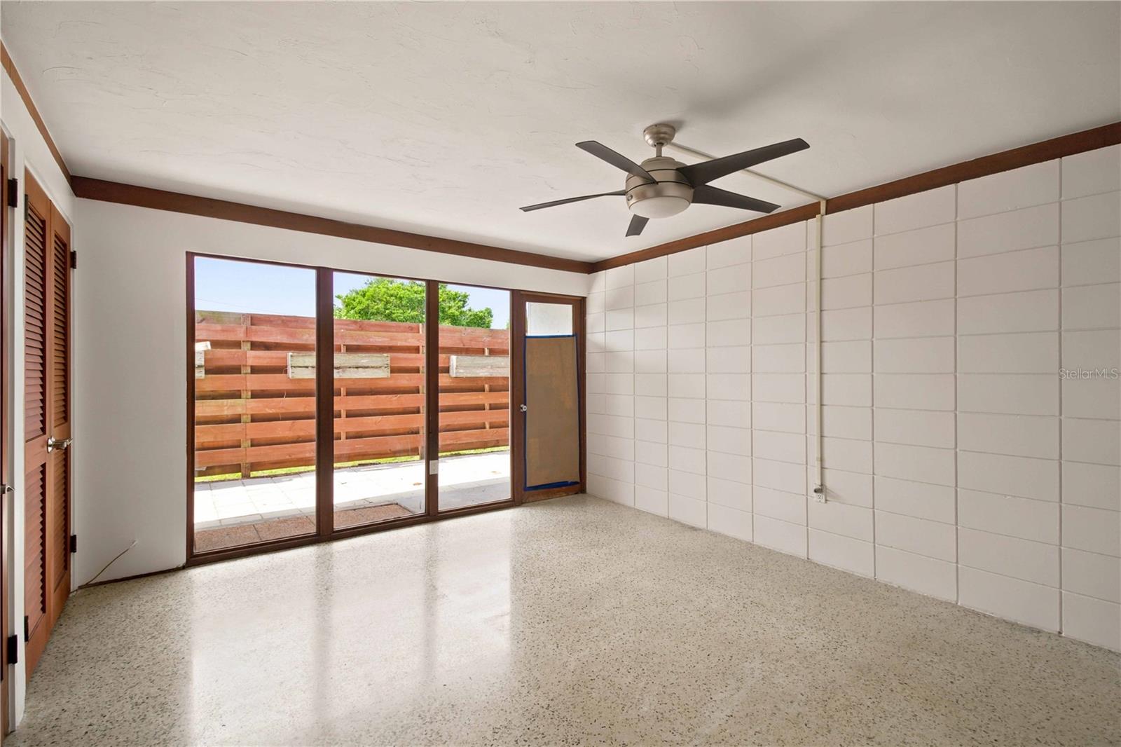 6332 Pauline, Sarasota, FL 34231