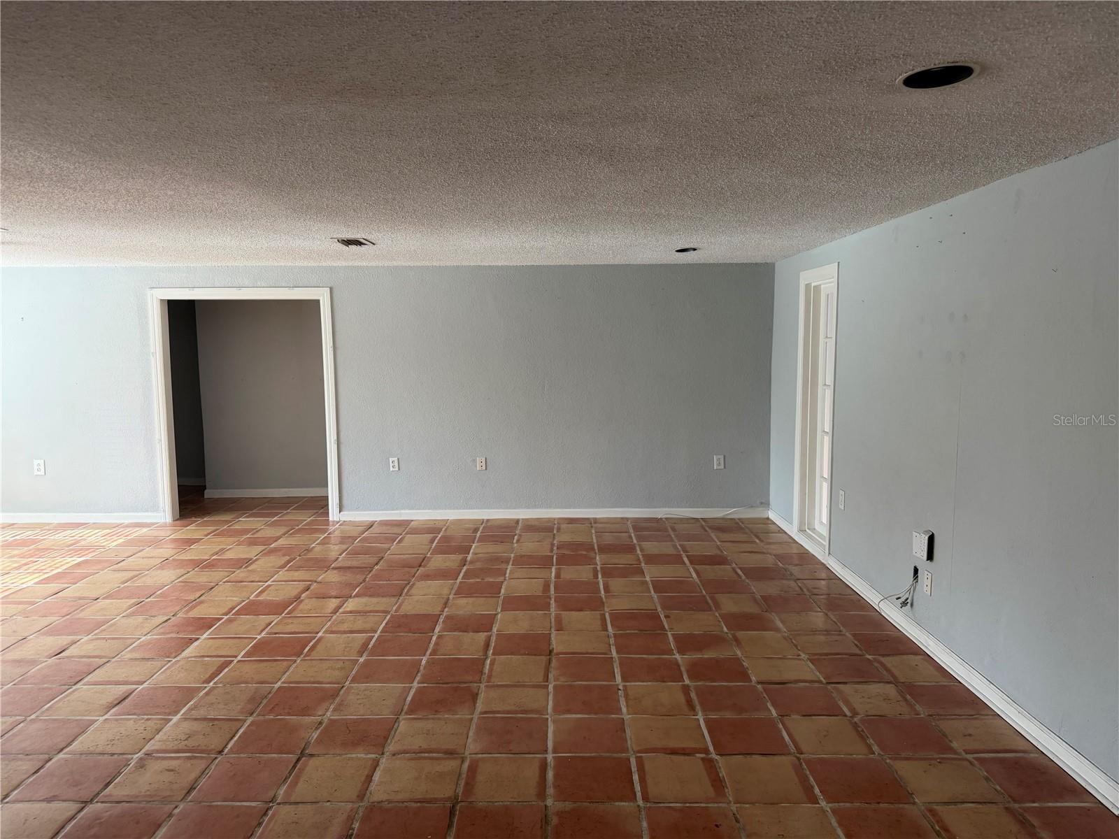 9830 Mark Twain, Port Richey, FL 34668