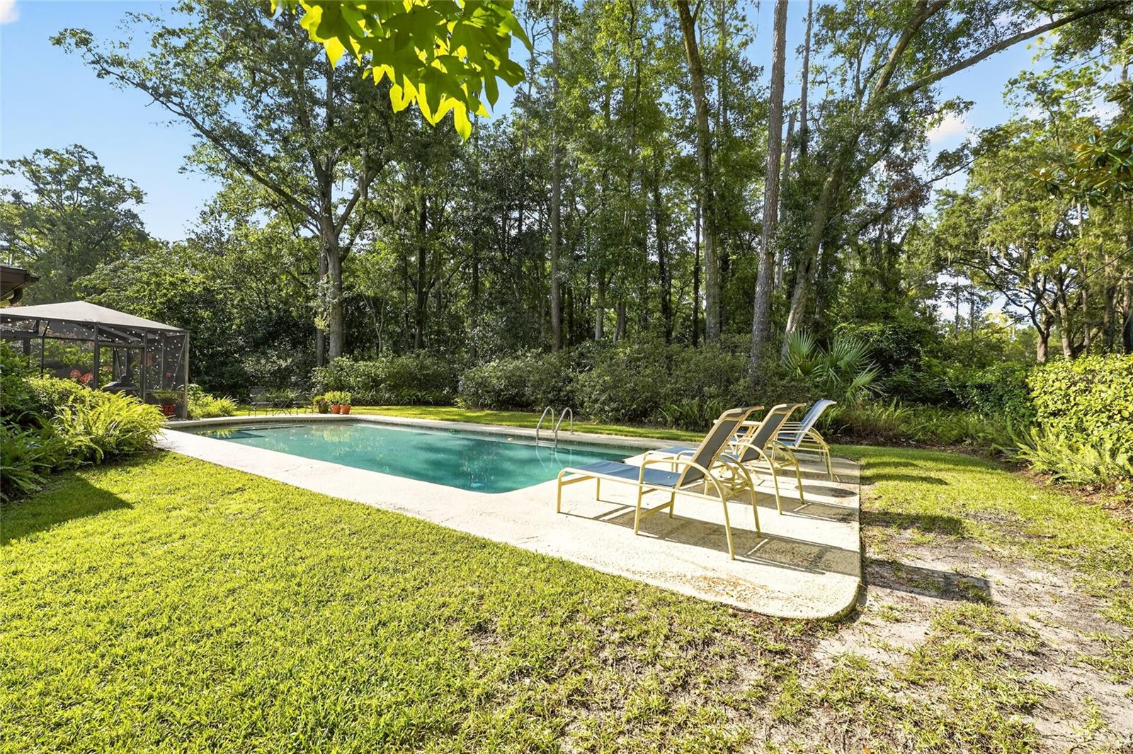 4624 19th, Gainesville, FL 32605