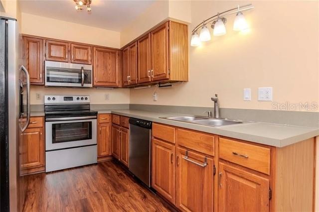 8737 Bardmoor Unit 101, Seminole, FL 33777