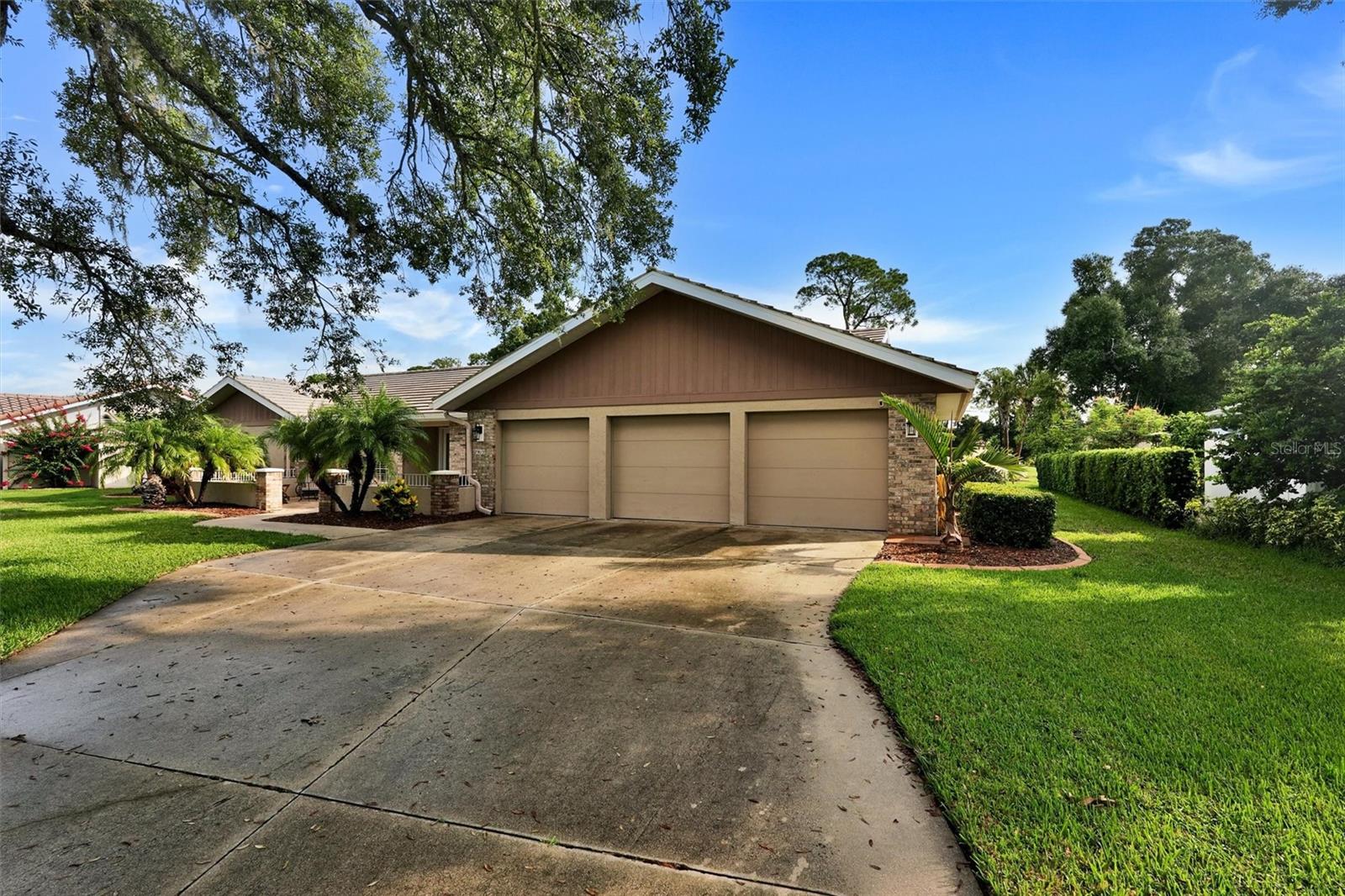 7913 Broadmoor Pines, Sarasota, FL 34243