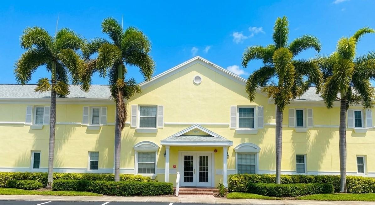 4728 Beach Unit C, St Petersburg, FL 33705