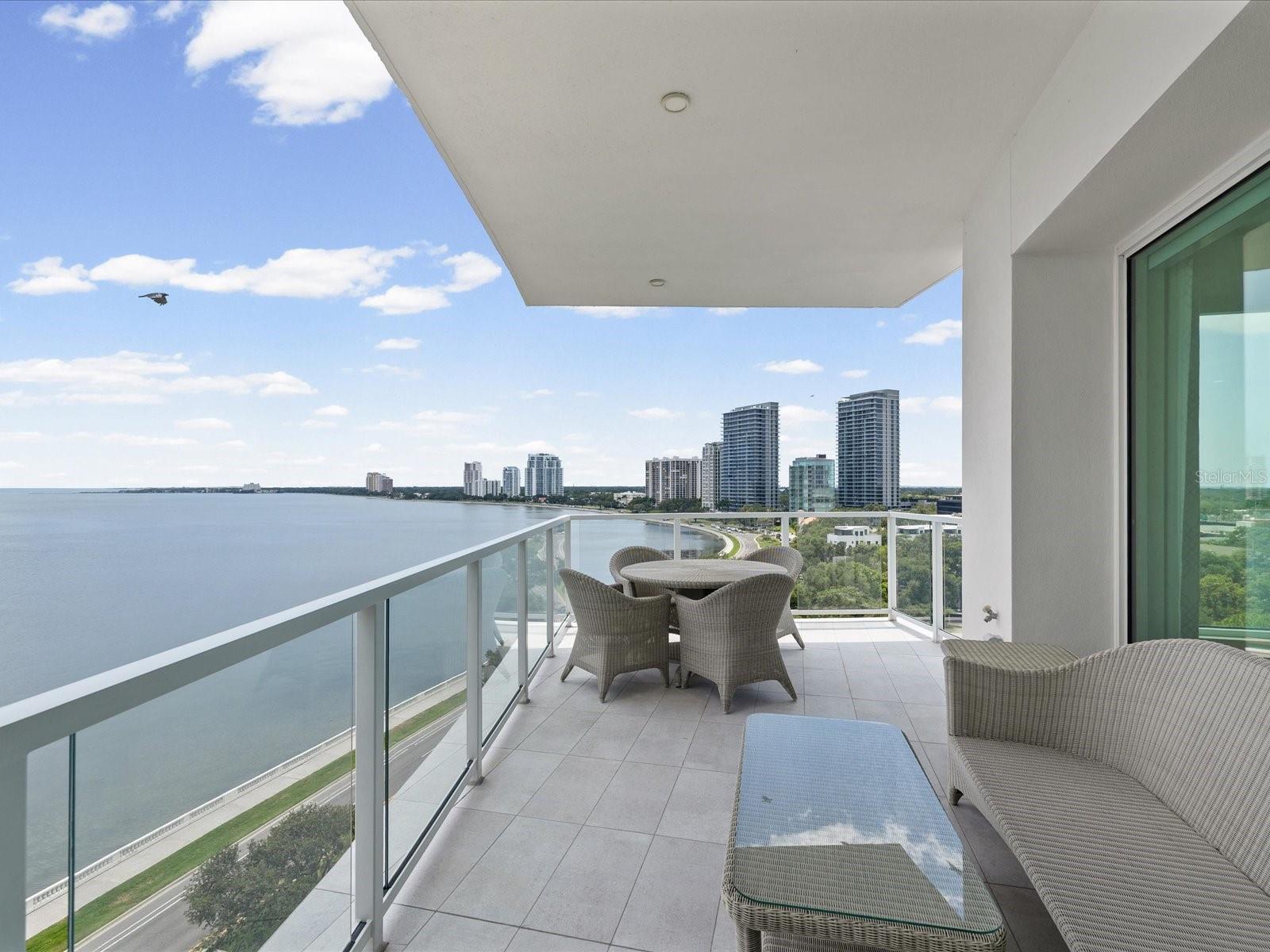 2619 Bayshore Unit 900, Tampa, FL 33629
