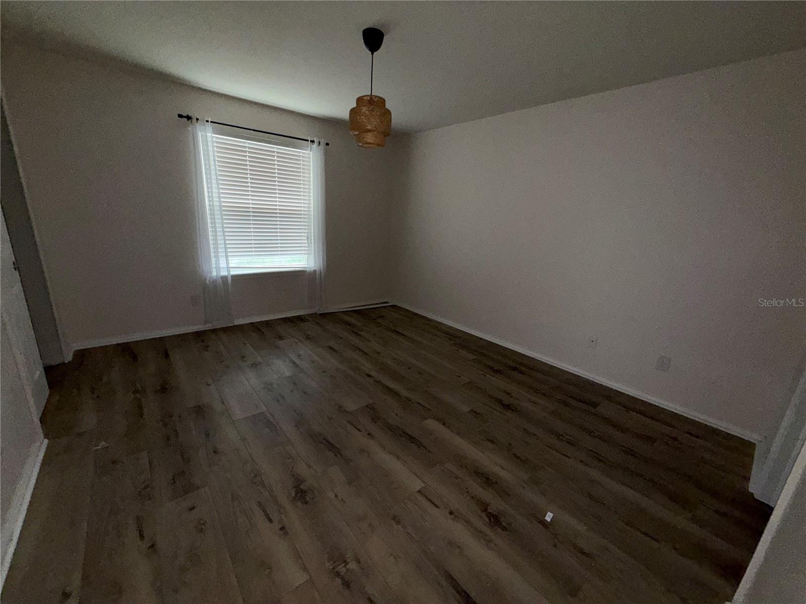 4951 White Sanderling, Tampa, FL 33619