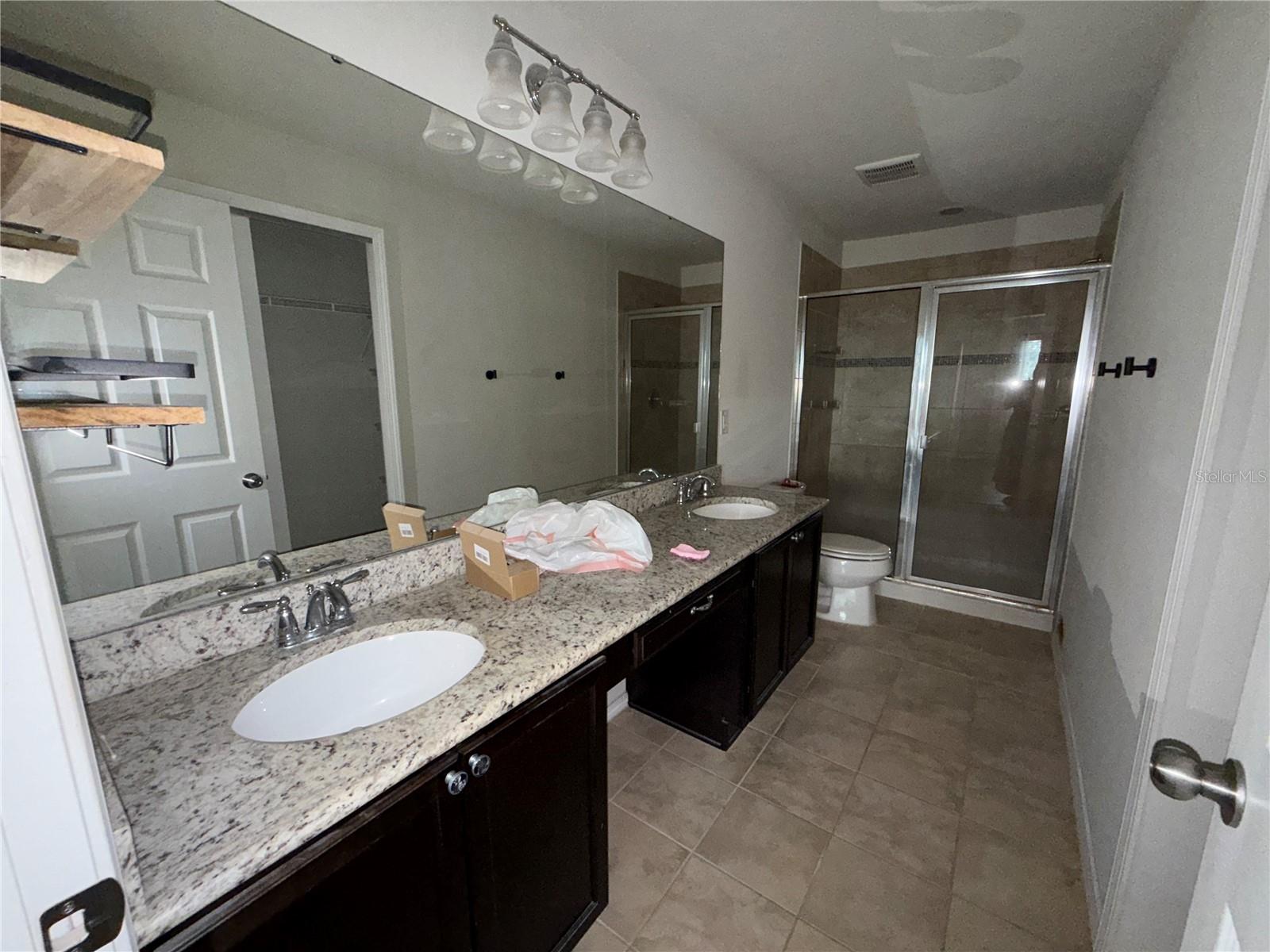 4951 White Sanderling, Tampa, FL 33619