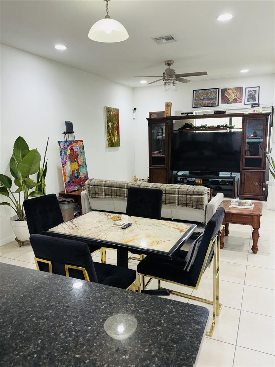 2132 6th, Fort Lauderdale, FL 33311