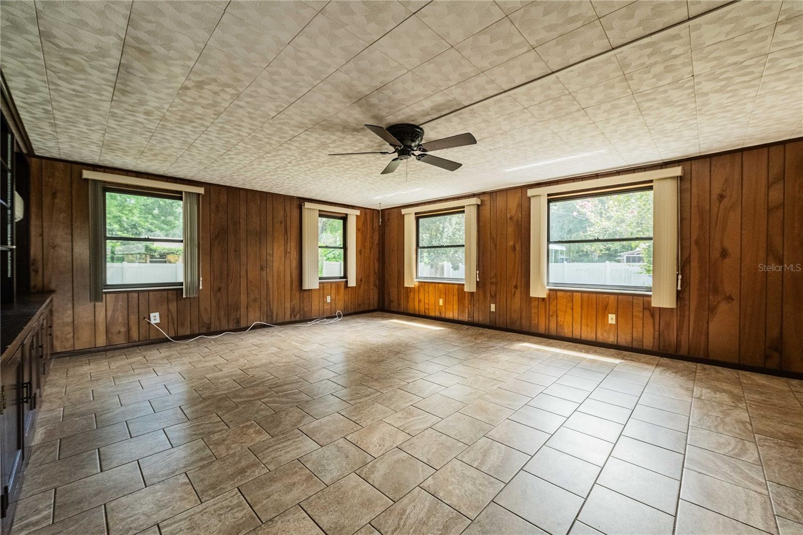 521 Bonnie, Lakeland, FL 33803