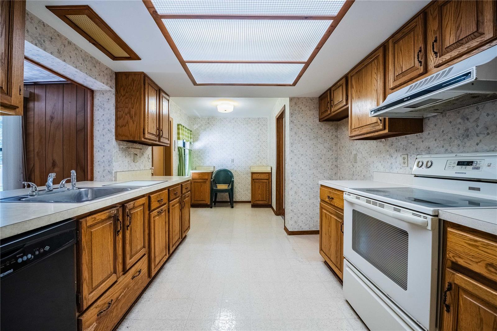 521 Bonnie, Lakeland, FL 33803