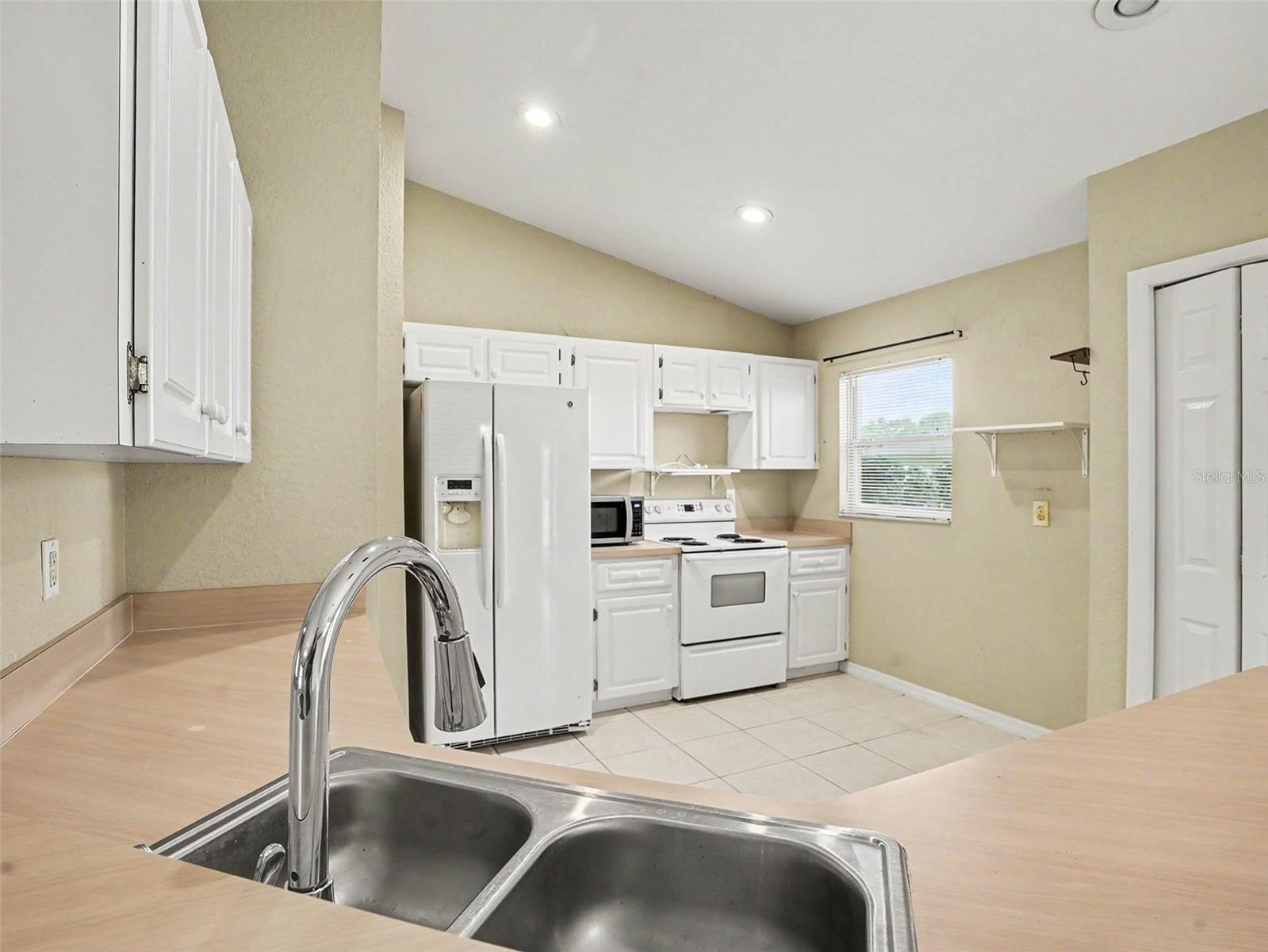 121 Shaddock, Auburndale, FL 33823