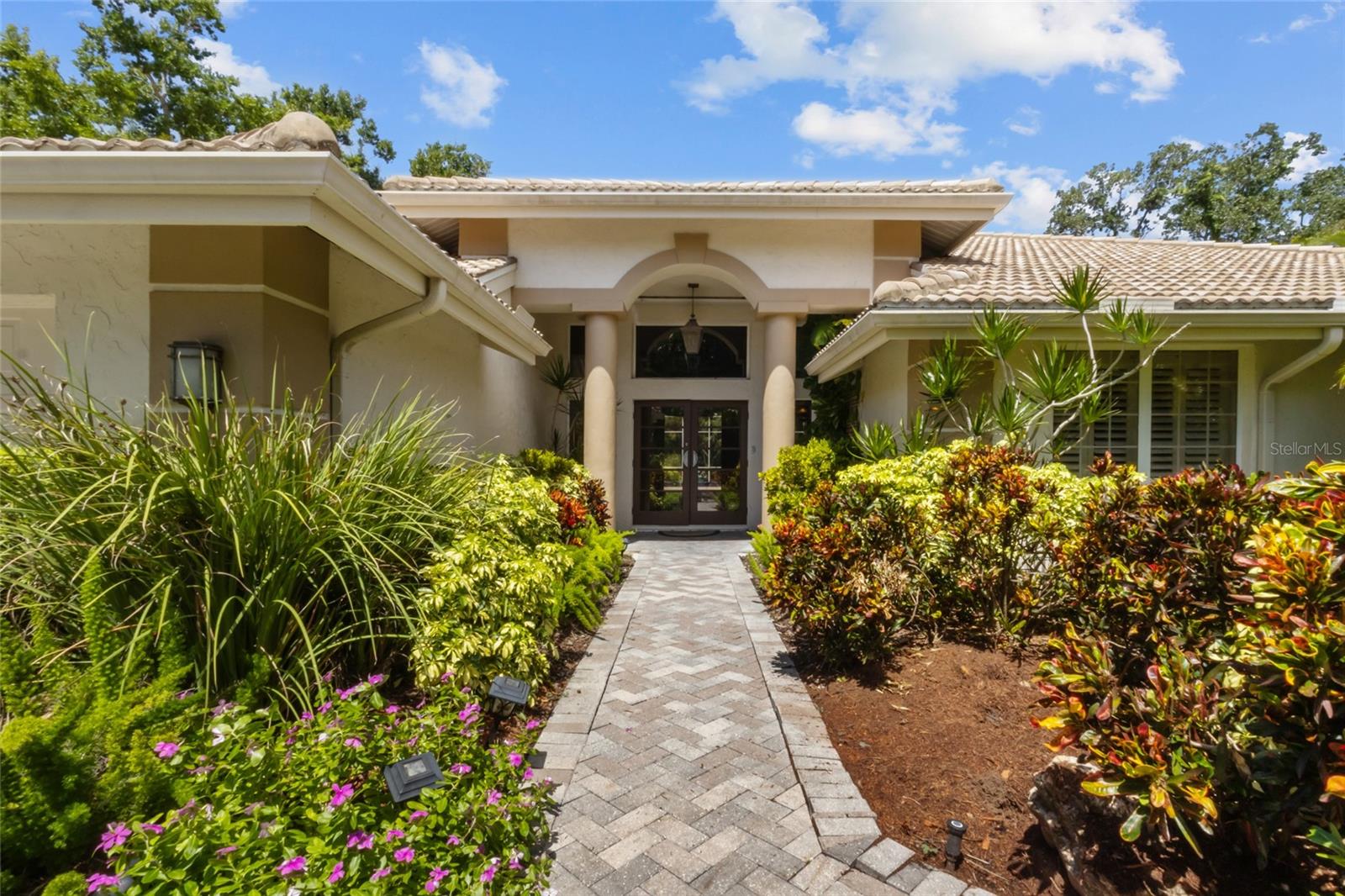 5166 Kestral Park, Sarasota, FL 34231