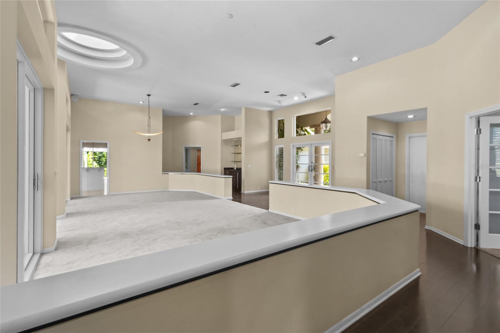 5166 Kestral Park, Sarasota, FL 34231