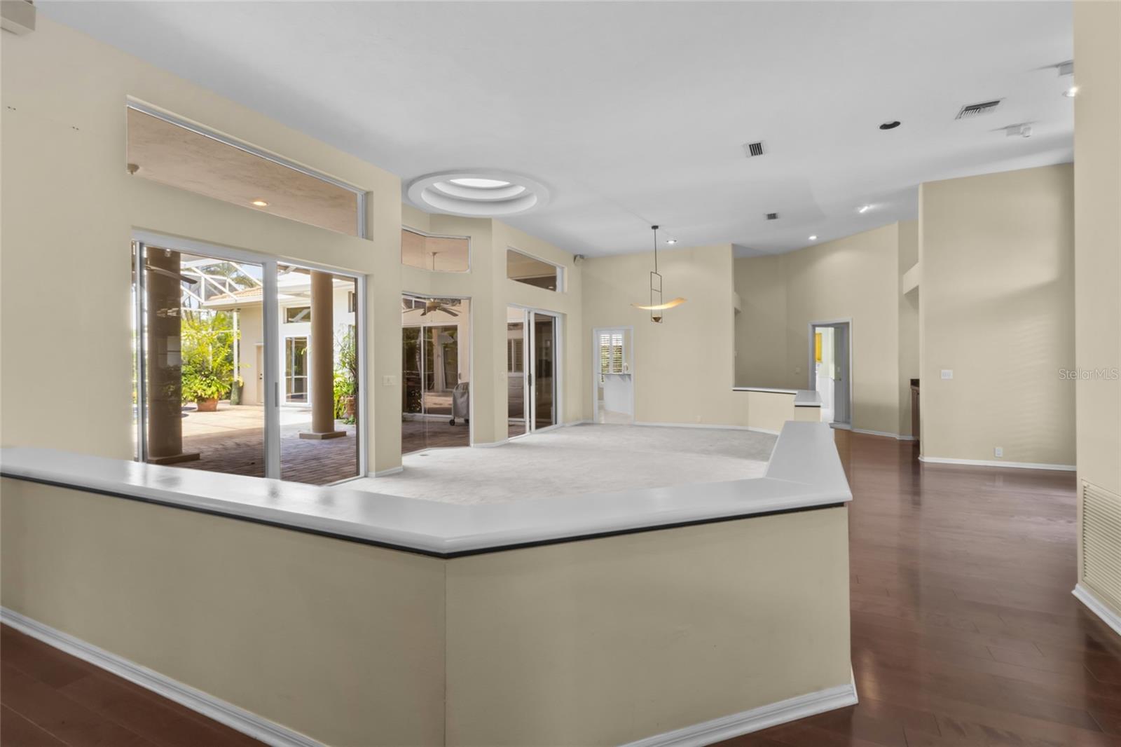 5166 Kestral Park, Sarasota, FL 34231