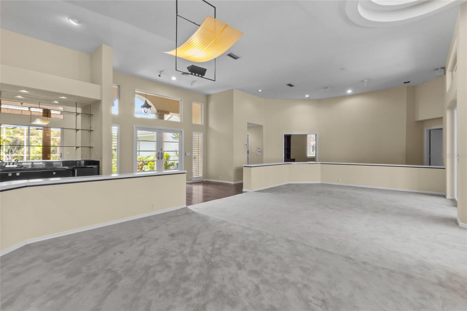5166 Kestral Park, Sarasota, FL 34231