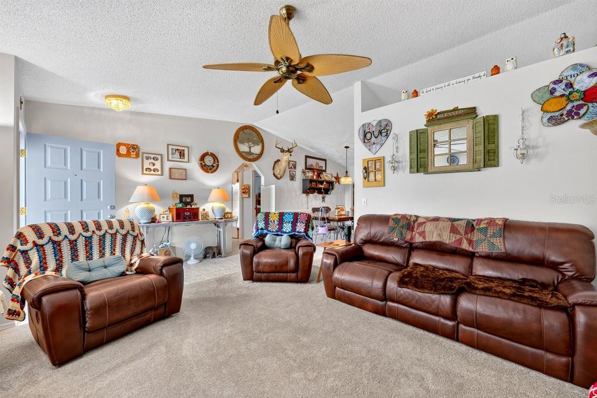 2956 Bristol, South Daytona, FL 32119