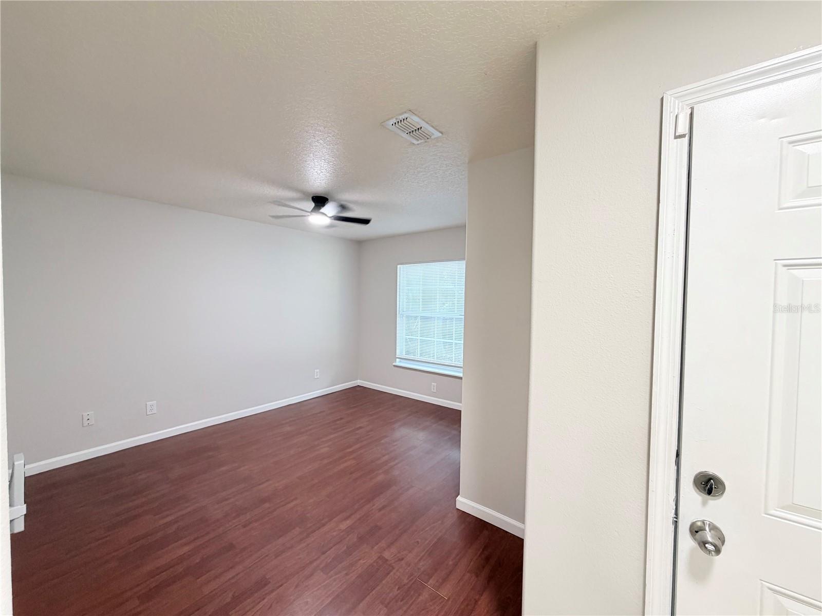 54 18th, Apopka, FL 32703