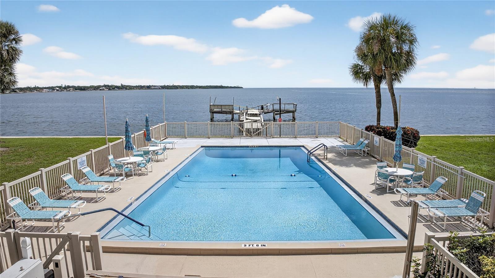 7550 Sunshine Skyway Unit P12, St Petersburg, FL 33711