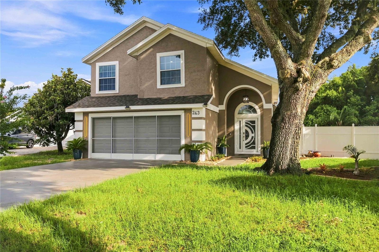 243 Oxford, Davenport, FL 33896