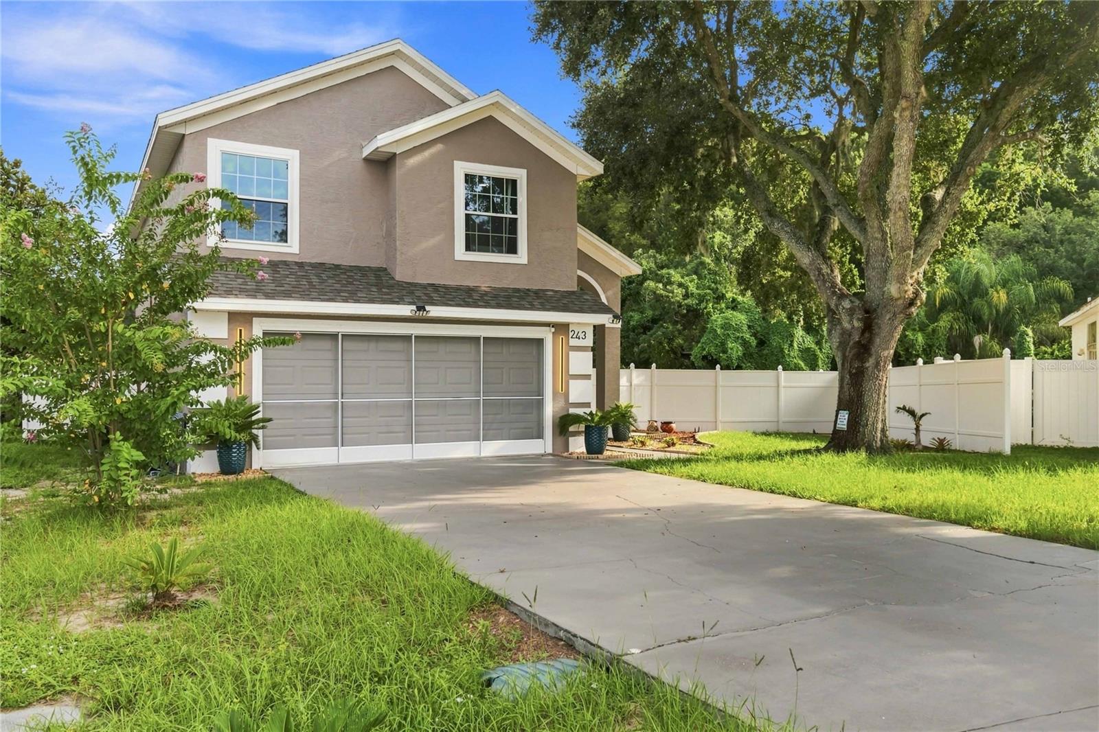 243 Oxford, Davenport, FL 33896