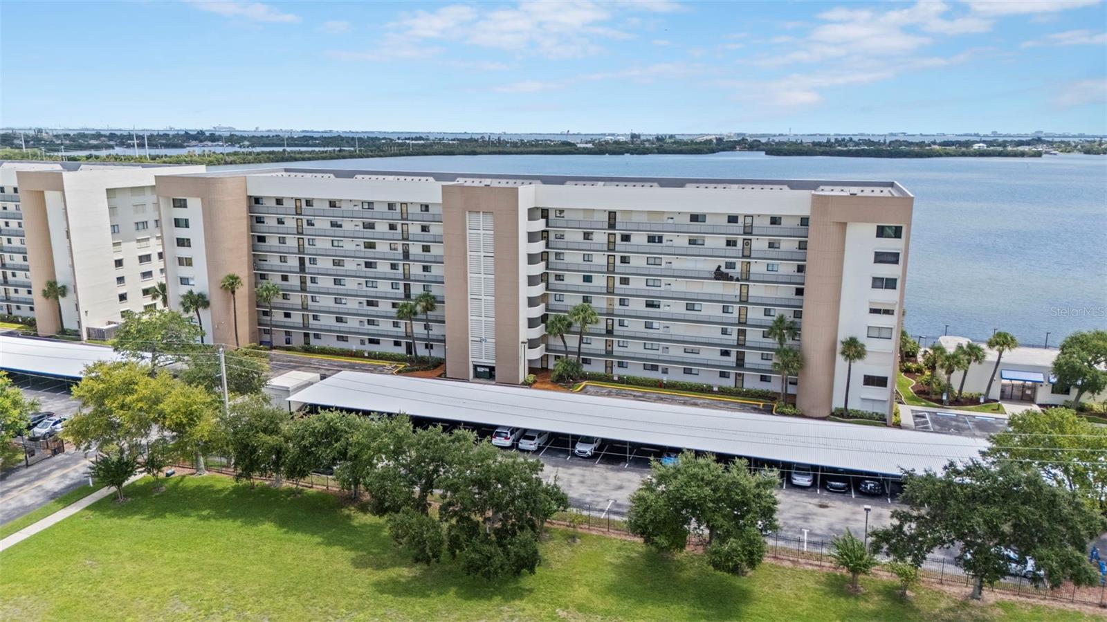 300 Sykes Creek Unit 105, Merritt Island, FL 32952