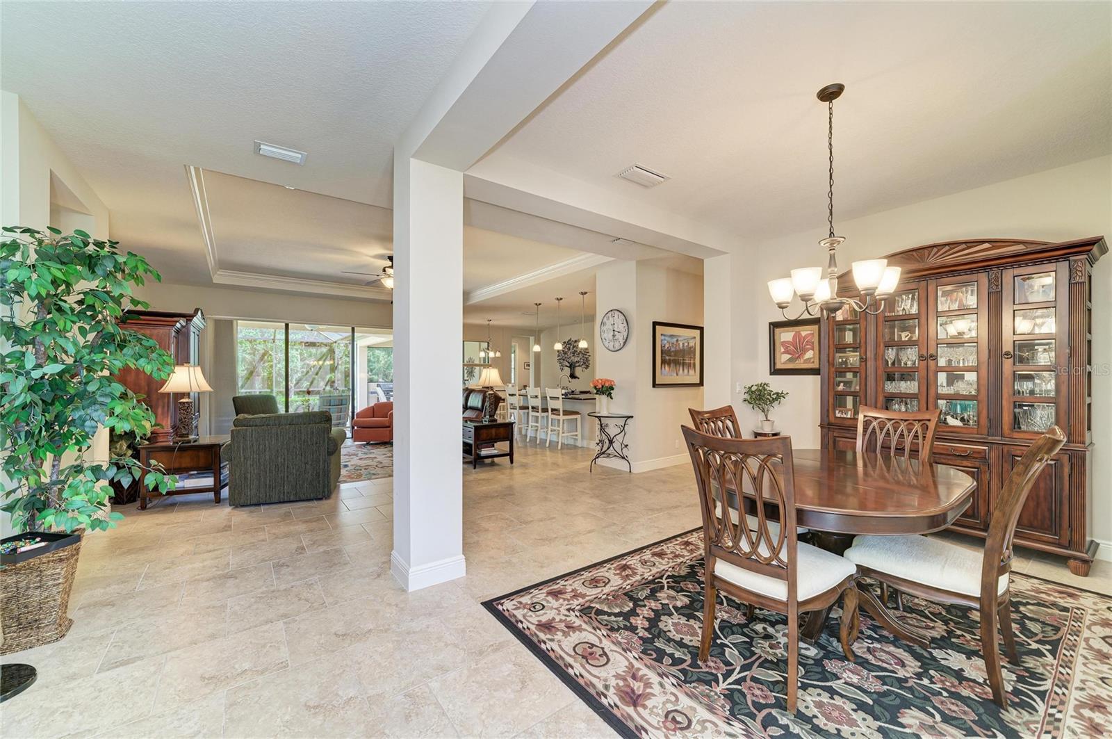 517 Chantilly, Bradenton, FL 34212