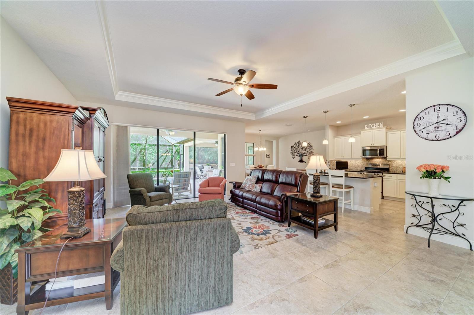 517 Chantilly, Bradenton, FL 34212