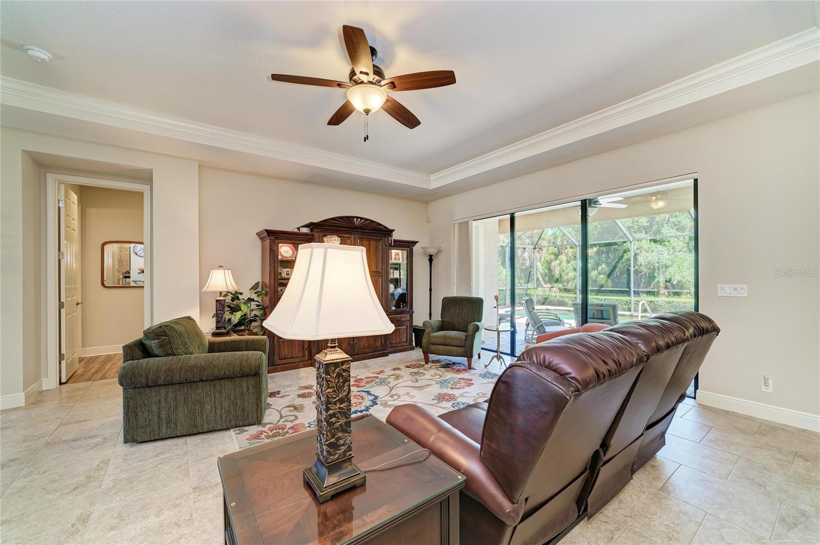 517 Chantilly, Bradenton, FL 34212