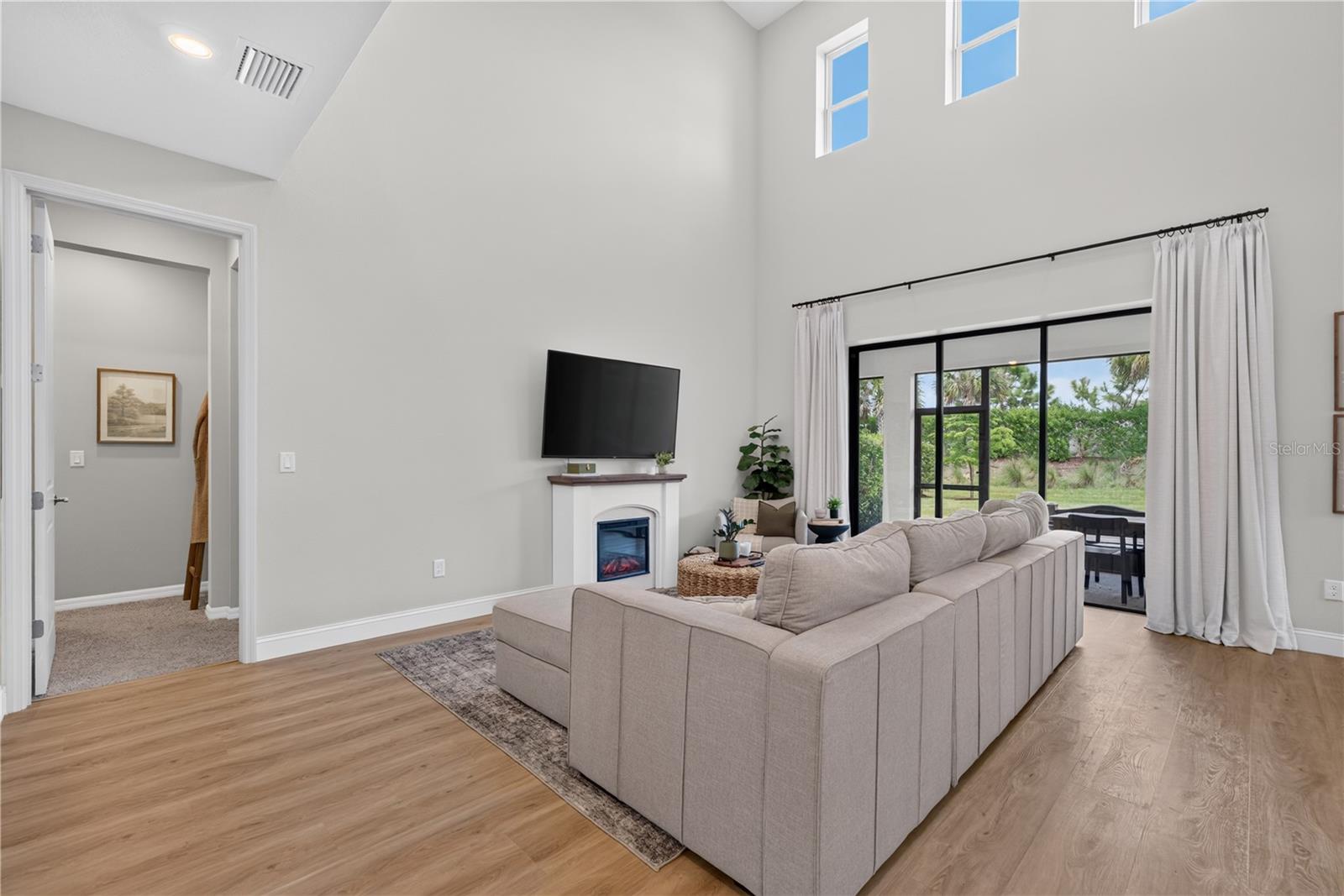 9284 Tequila Sunrise, Sarasota, FL 34241
