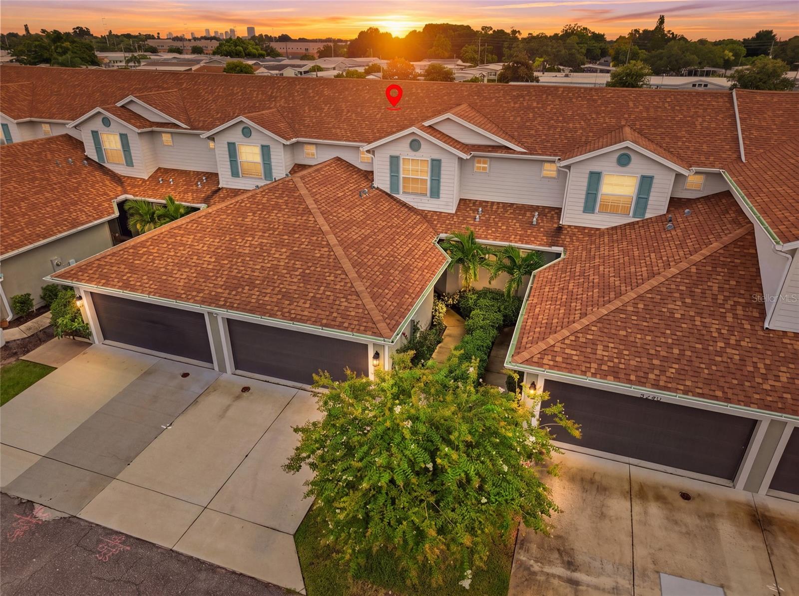 5282 Neil, St Petersburg, FL 33714