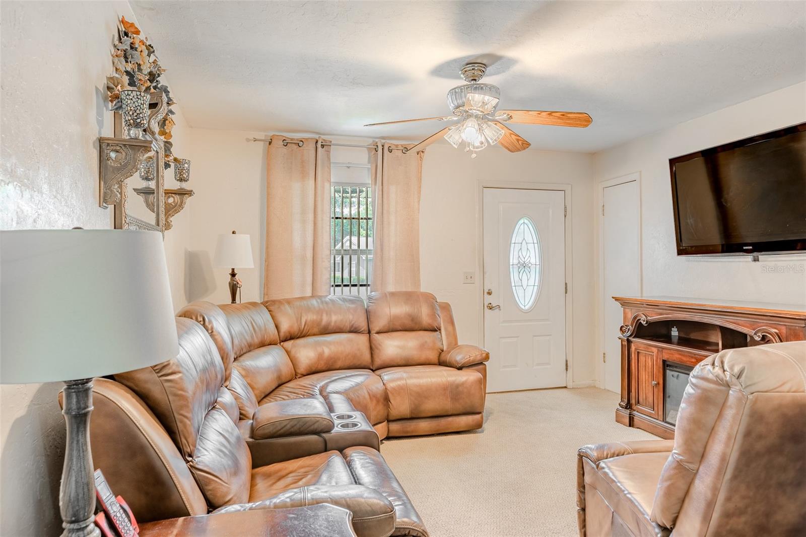 17697 222nd, High Springs, FL 32643