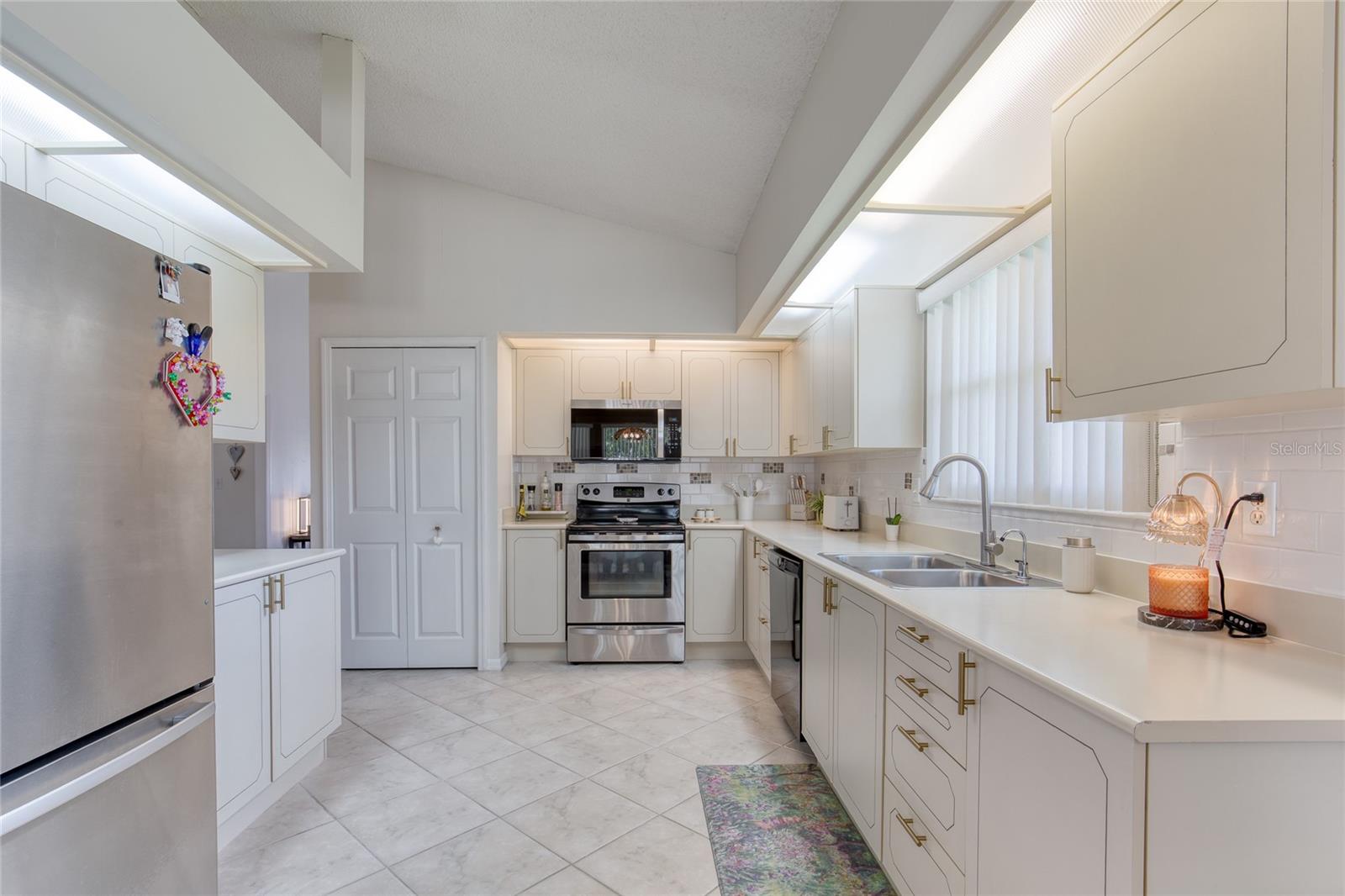 982 Breezemont, Port Orange, FL 32127