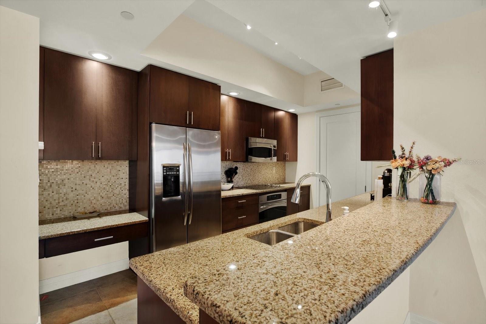 331 Cleveland Unit 212, Clearwater, FL 33755