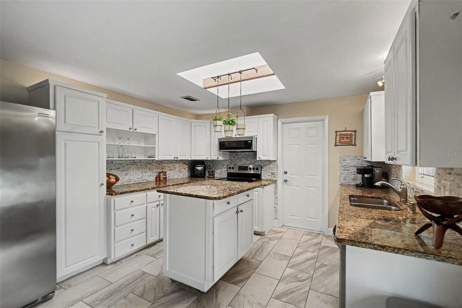 12080 66th, Seminole, FL 33772