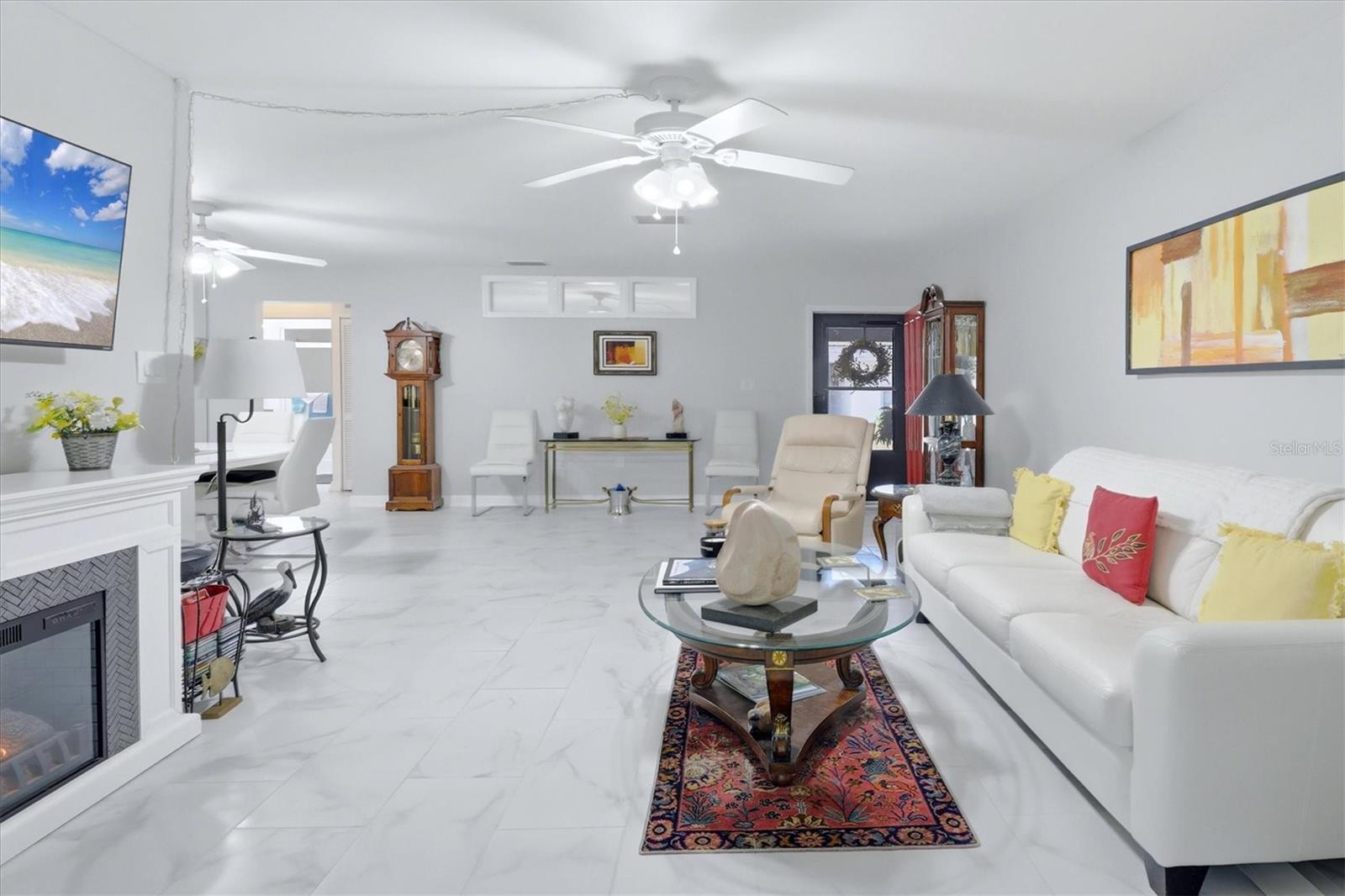 4160 Fruitville Unit 14, Sarasota, FL 34232
