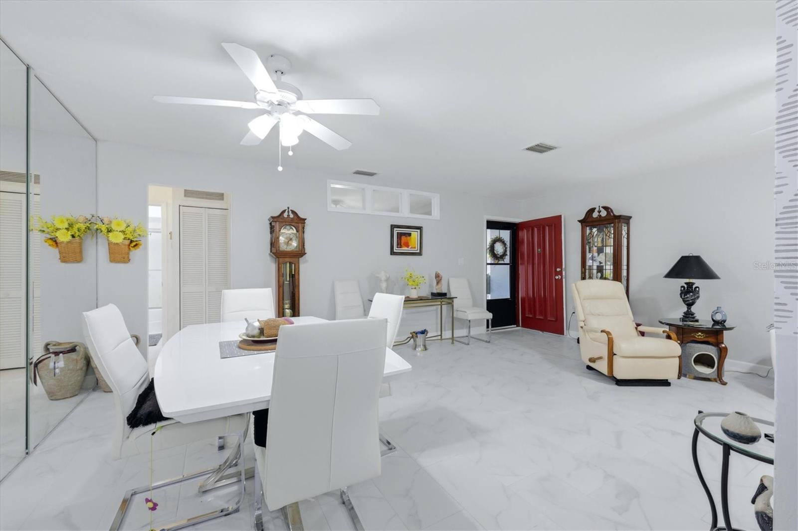 4160 Fruitville Unit 14, Sarasota, FL 34232