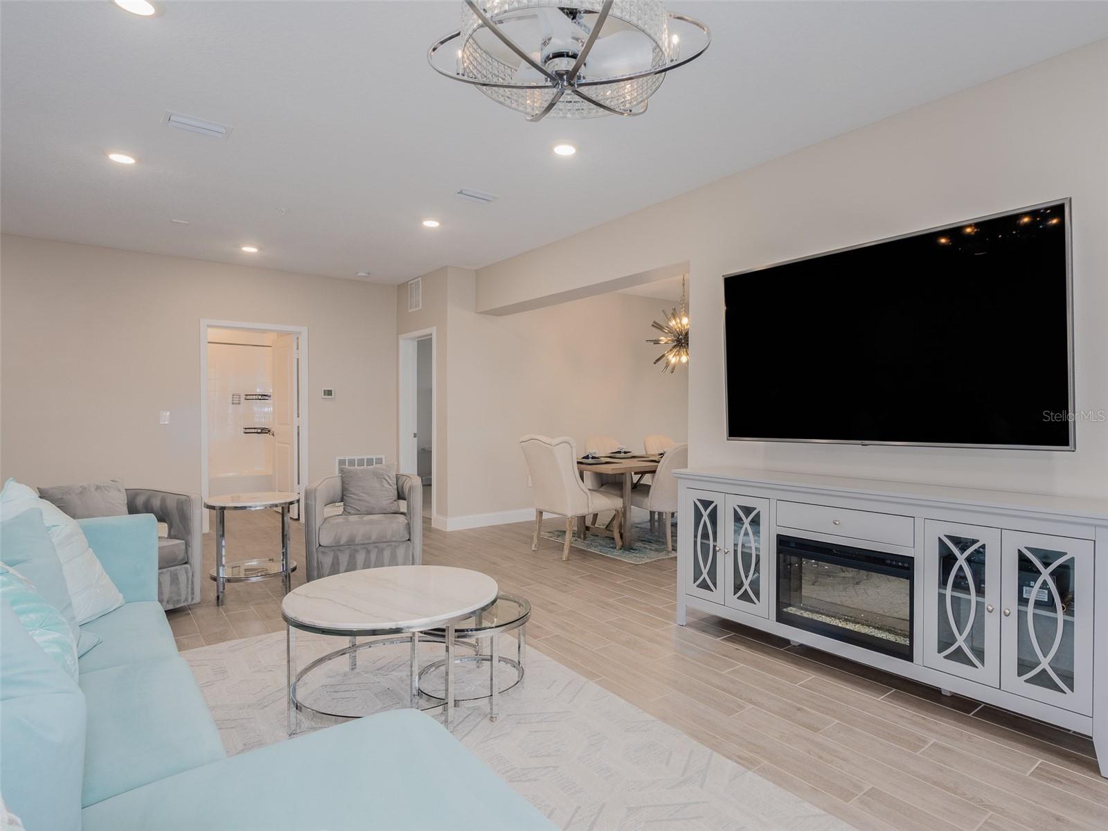 7517 Laureate Unit 4303, Orlando, FL 32827