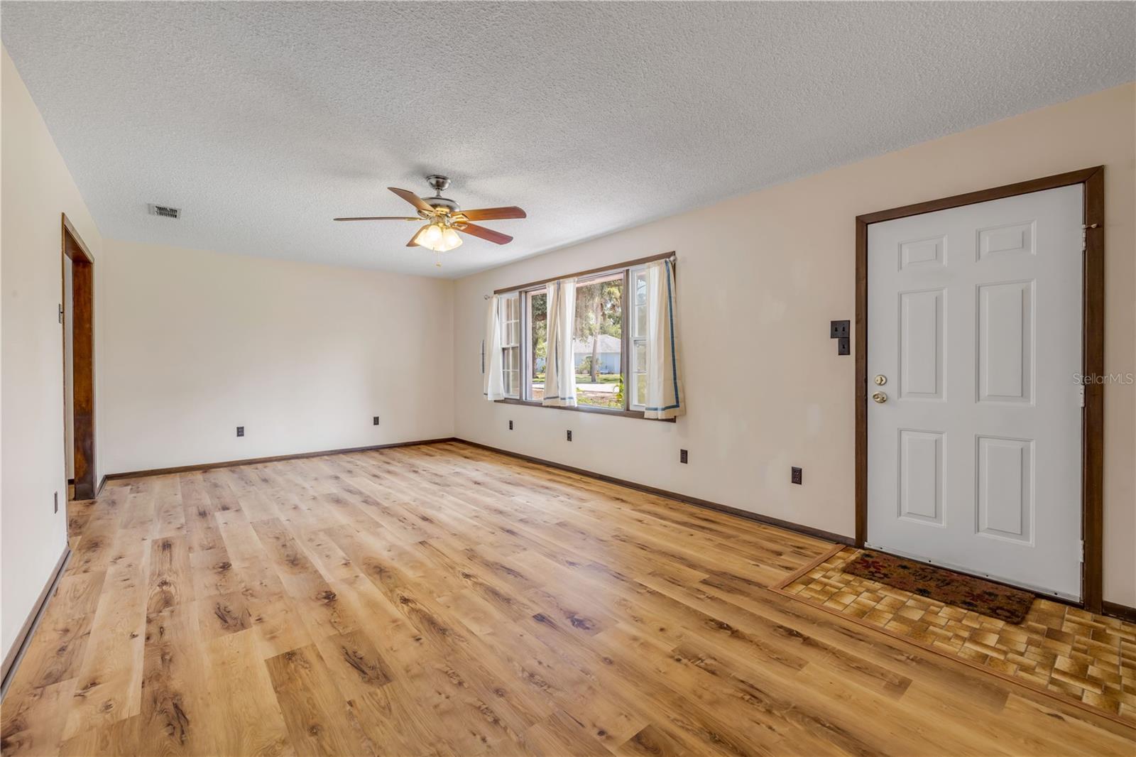 5680 Palm, Port Orange, FL 32127