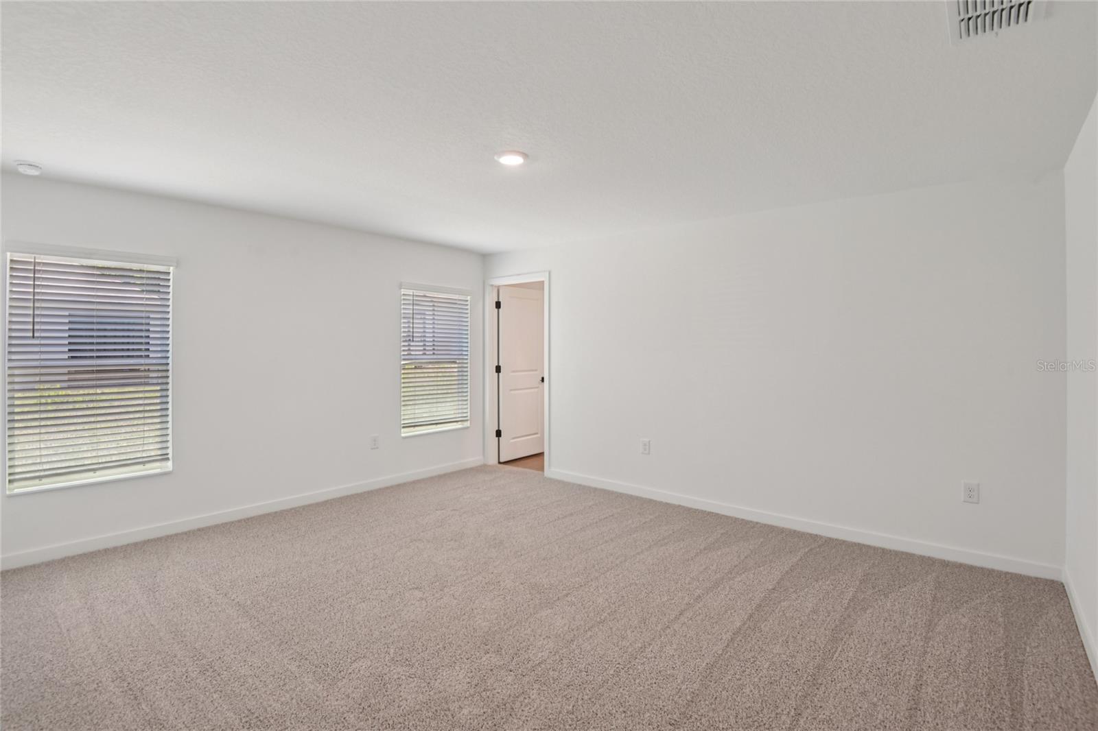 14133 Canada Goose, Weeki Wachee, FL 34614