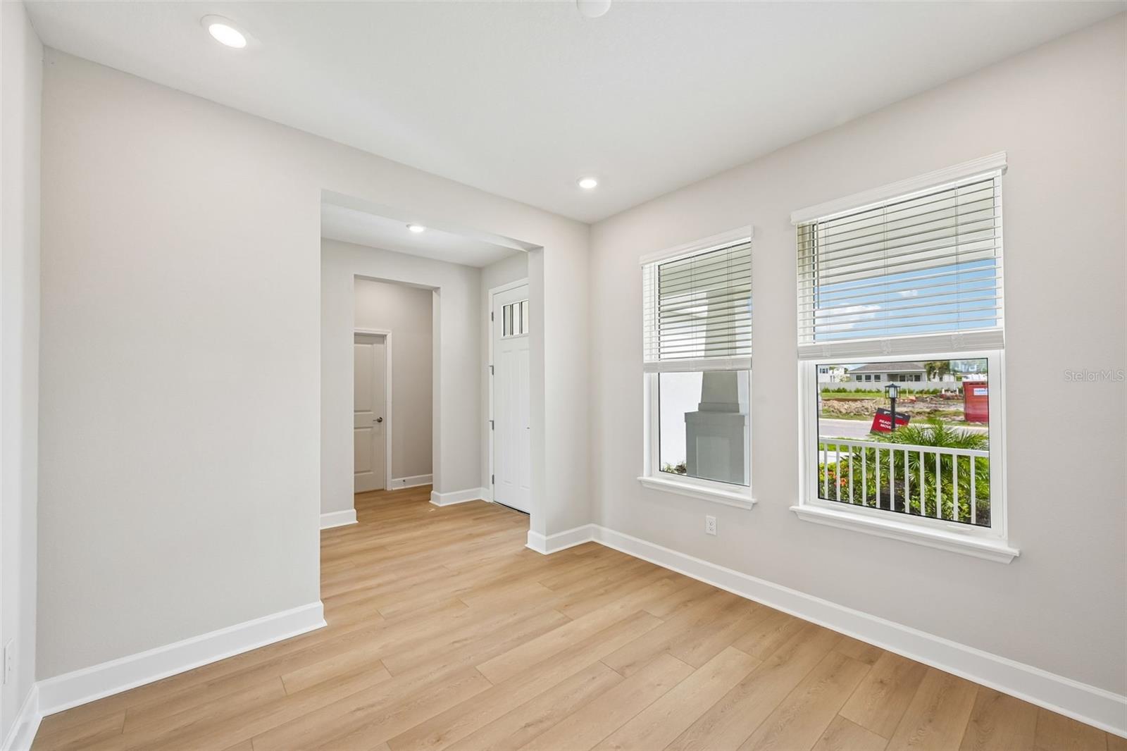 7057 Foxboro, Nokomis, FL 34275
