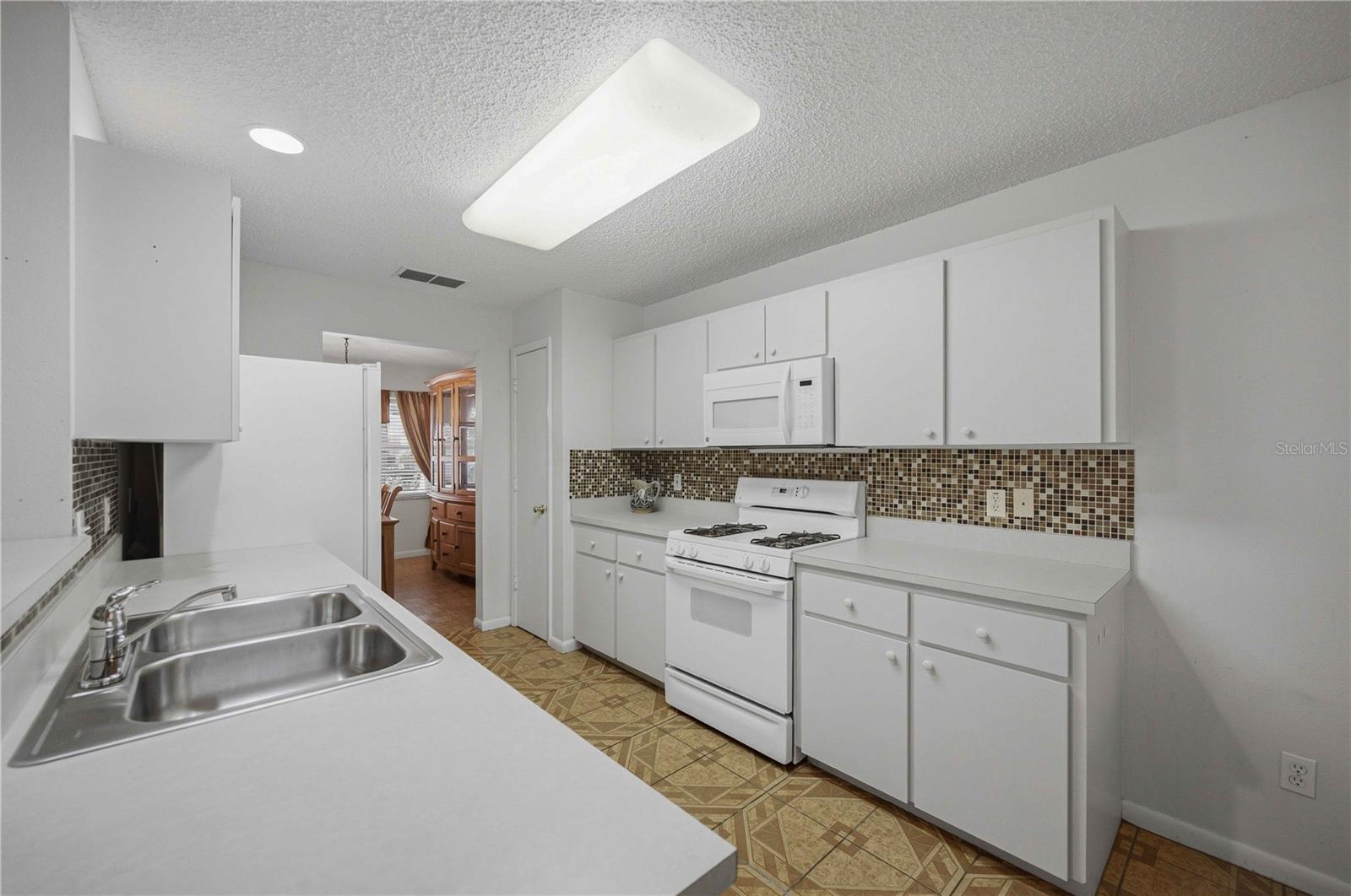 9649 93rd, Ocala, FL 34481