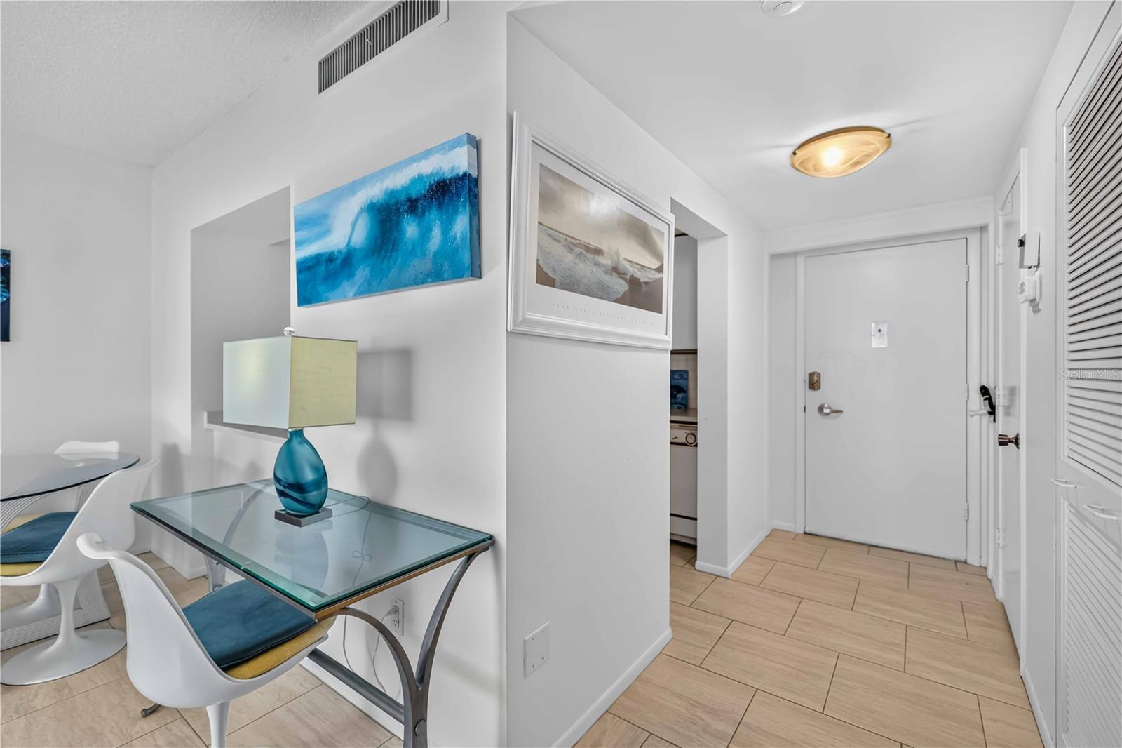 1212 Ben Franklin Unit 1205, Sarasota, FL 34236
