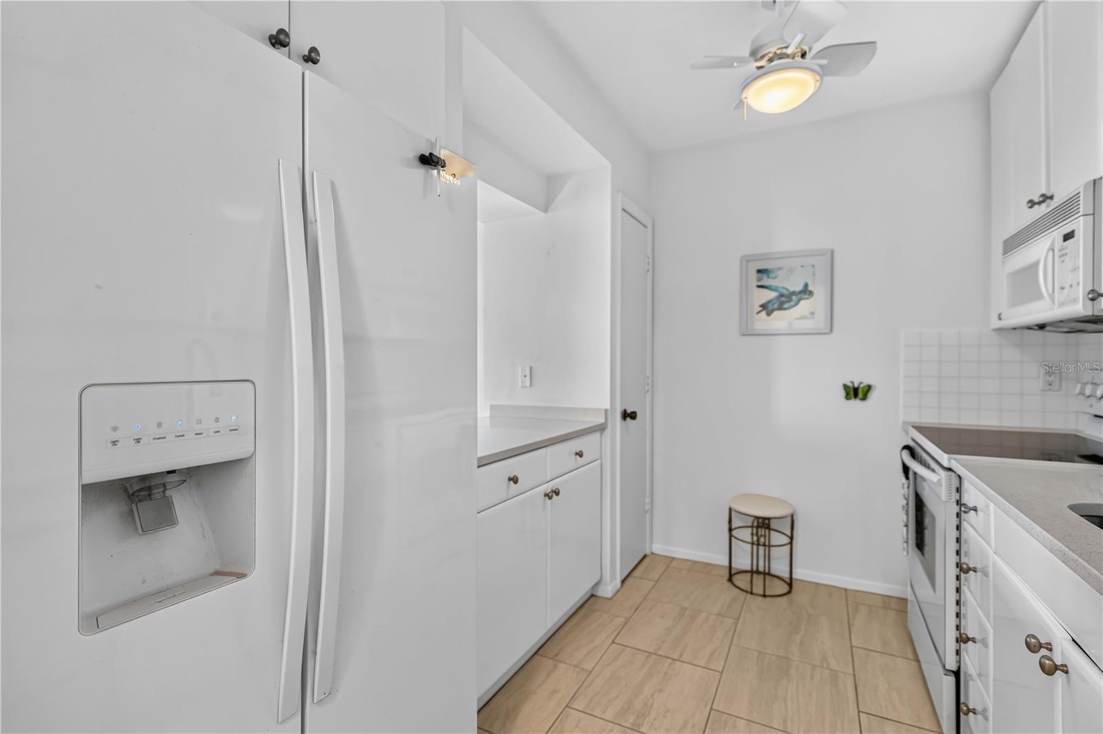 1212 Ben Franklin Unit 1205, Sarasota, FL 34236