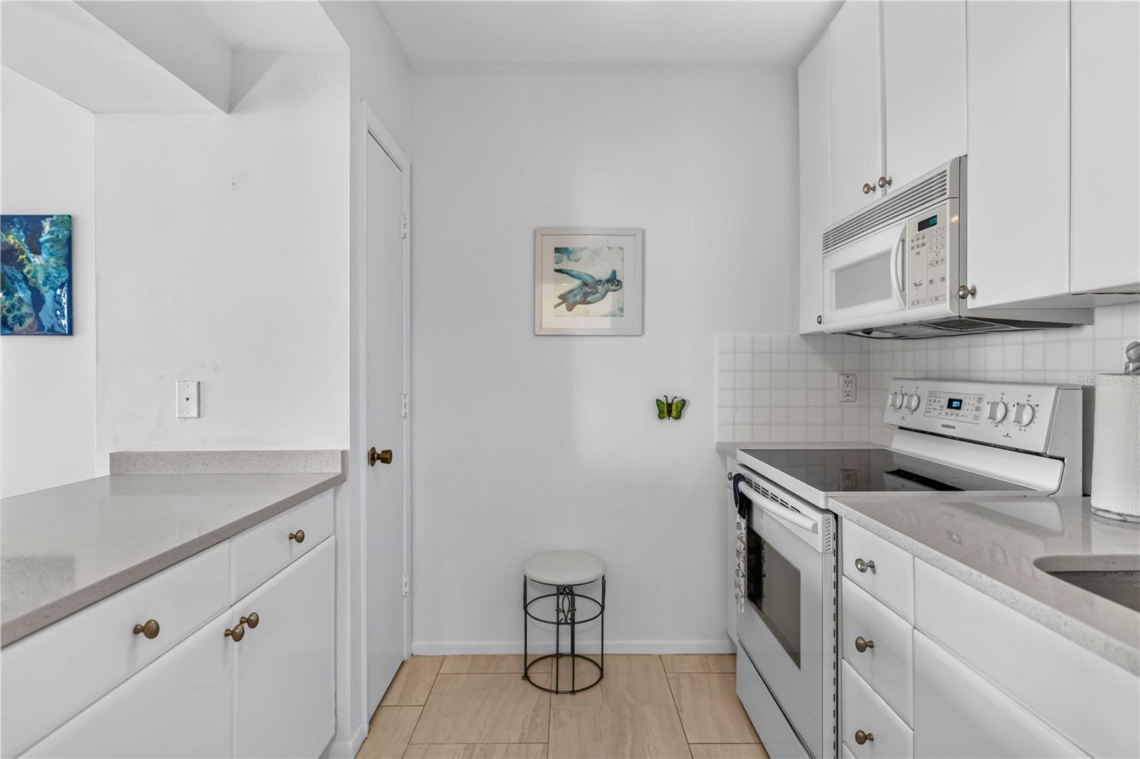 1212 Ben Franklin Unit 1205, Sarasota, FL 34236