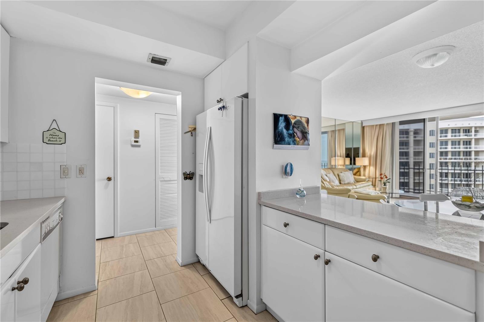 1212 Ben Franklin Unit 1205, Sarasota, FL 34236