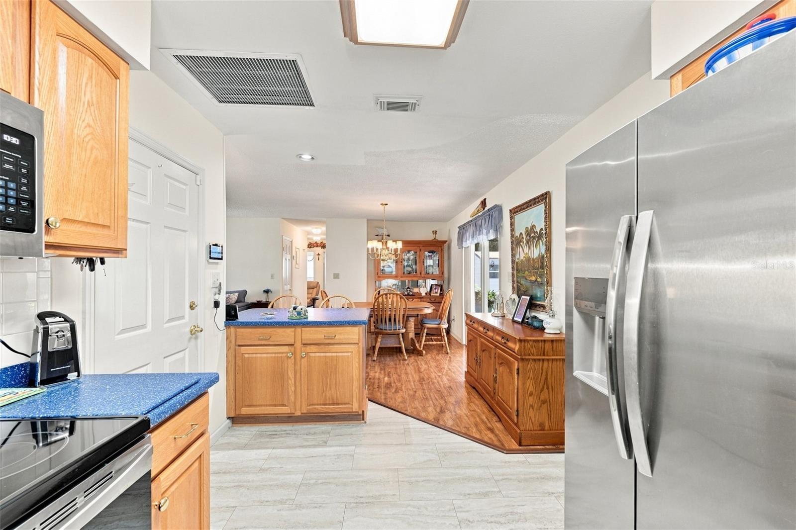 518 129th, Tampa, FL 33612