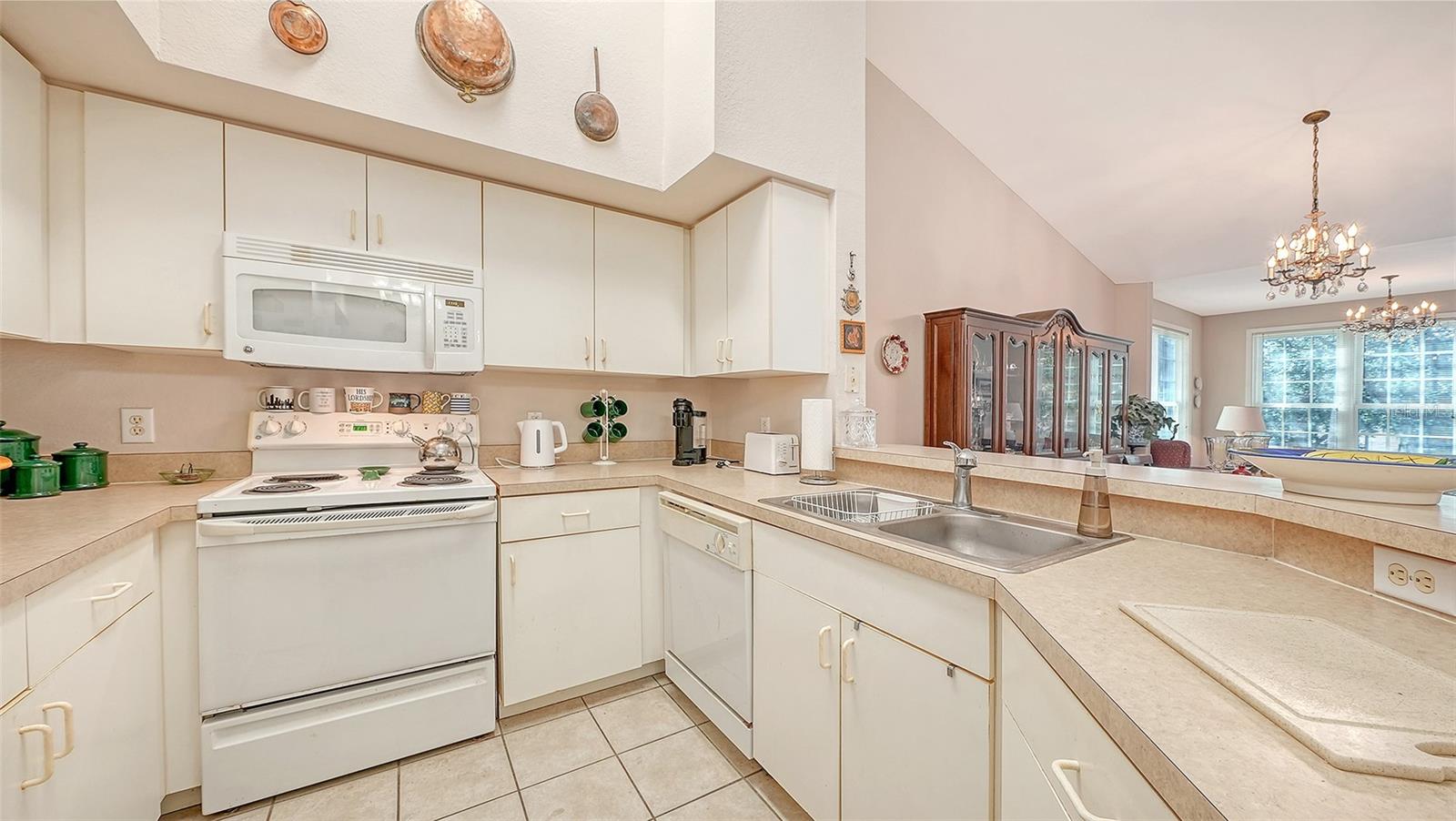 4126 Central Sarasota Unit 2027, Sarasota, FL 34238