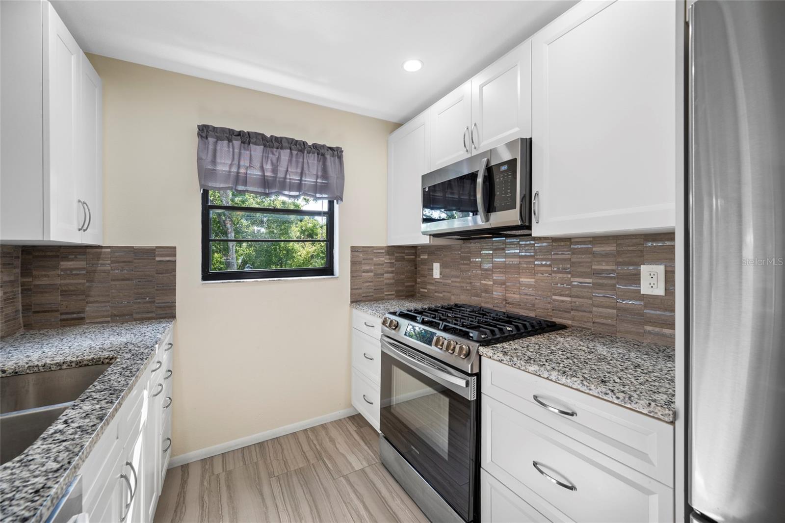 5970 80th Unit 409, St Petersburg, FL 33709